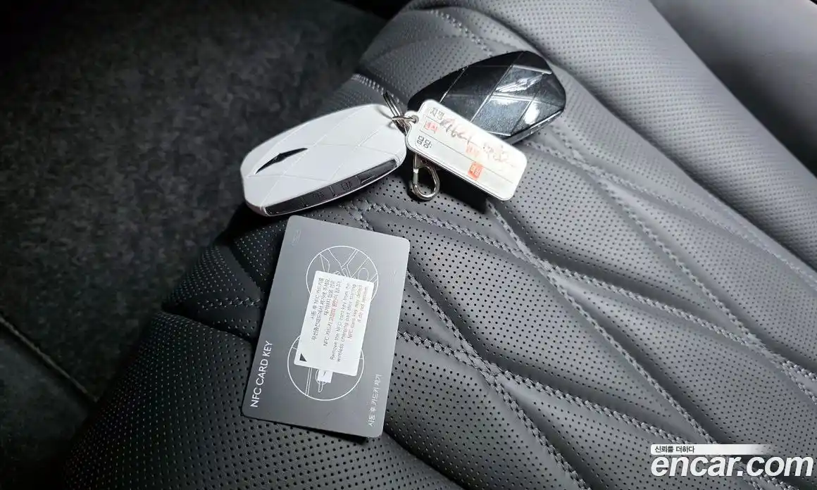 Genesis G80 2025 2.5 гидро, фото 33