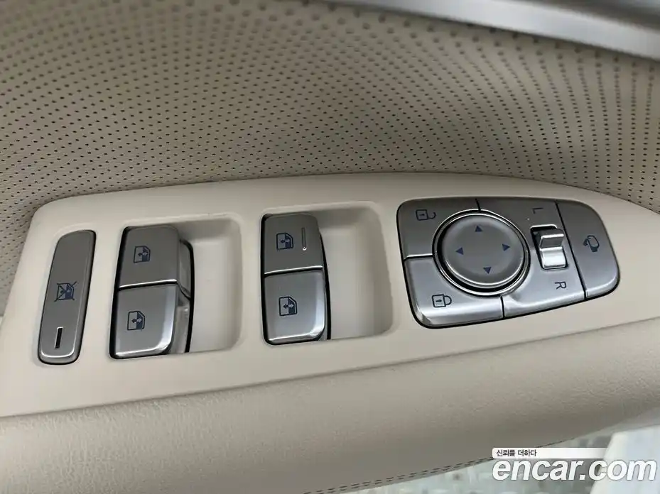 Genesis G70 2022 2.0 гидро, фото 11