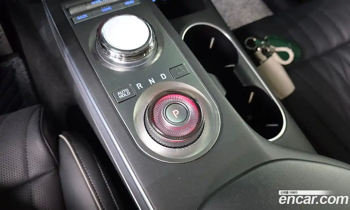 Genesis GV70 2023 2.5 автомат (гидро), фото 12