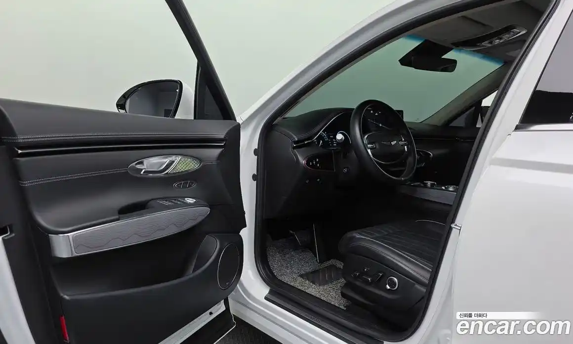 Genesis GV70 2023 2.5 автомат (гидро), фото 13