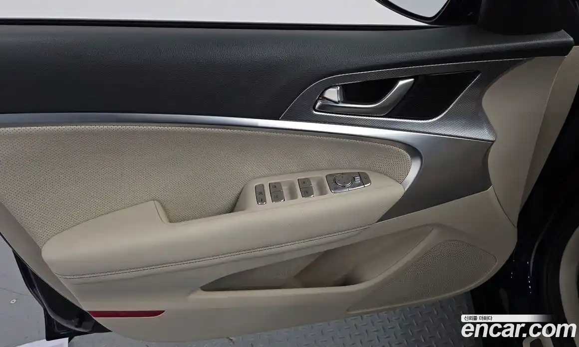 Genesis G70 2021 2.0 гидро, фото 14