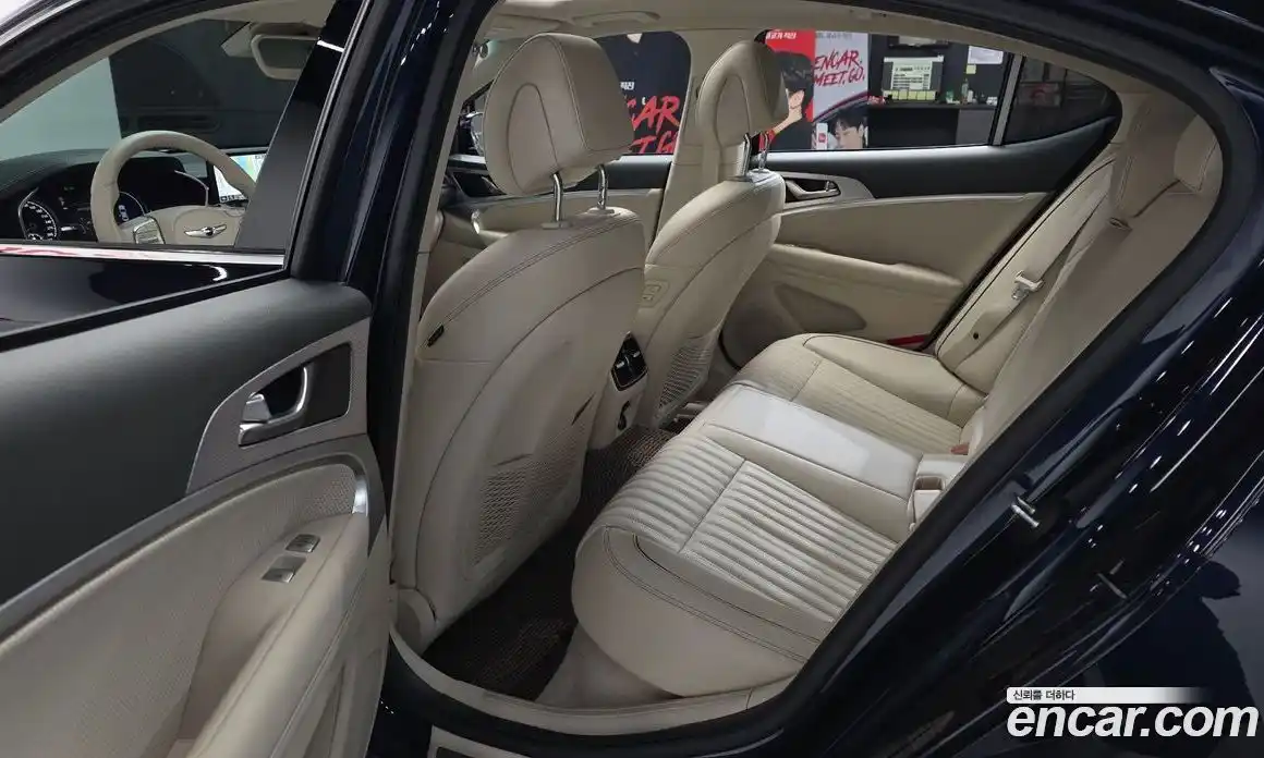 Genesis G70 2021 2.0 гидро, фото 16