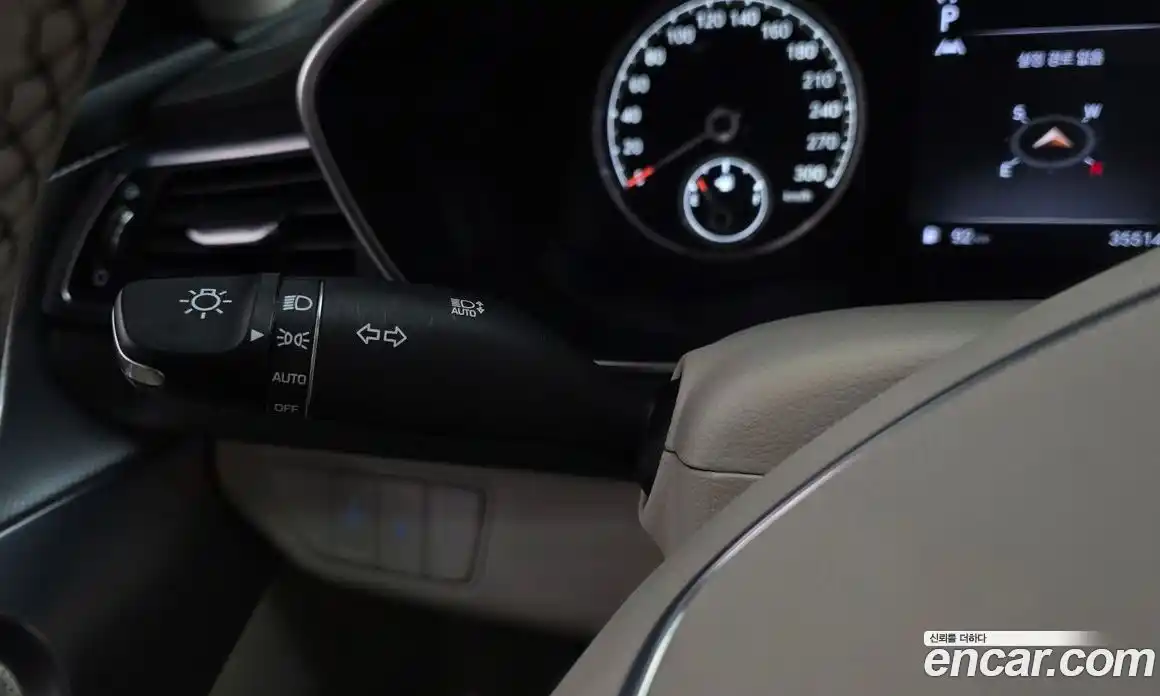 Genesis G70 2021 2.0 гидро, фото 29
