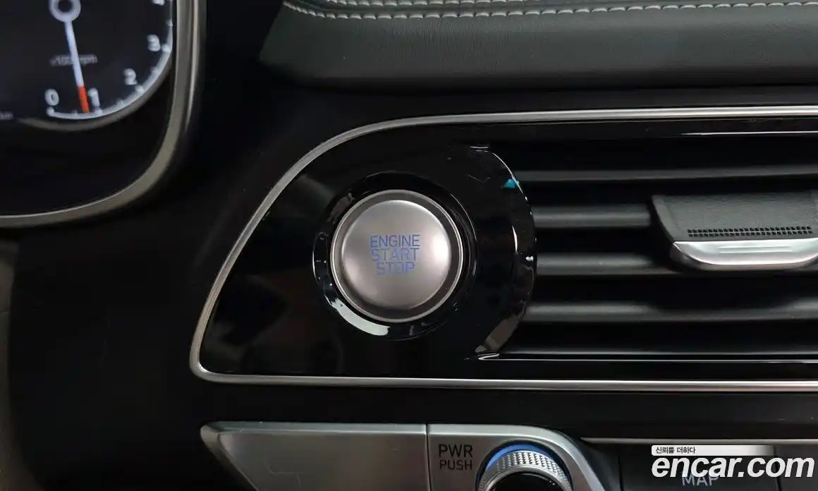 Genesis G70 2021 2.0 гидро, фото 31