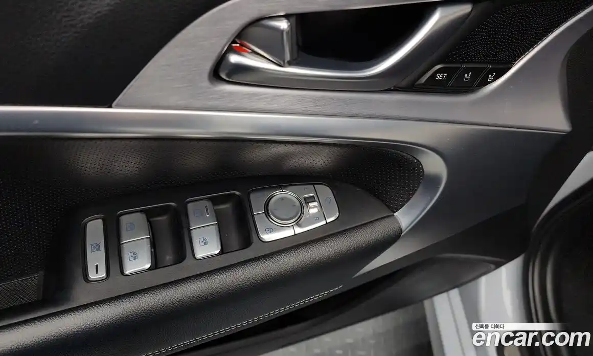 Genesis G70 2020 2.0 гидро, фото 28