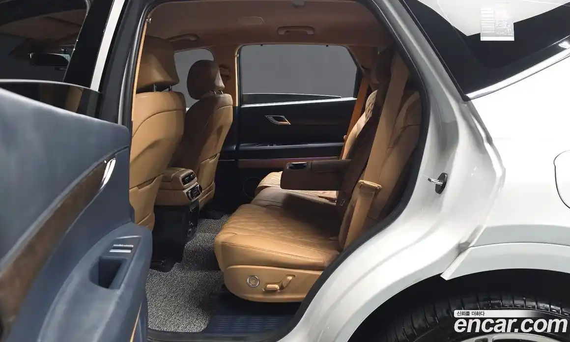 Genesis GV80 2023 2.5 гидро, фото 16