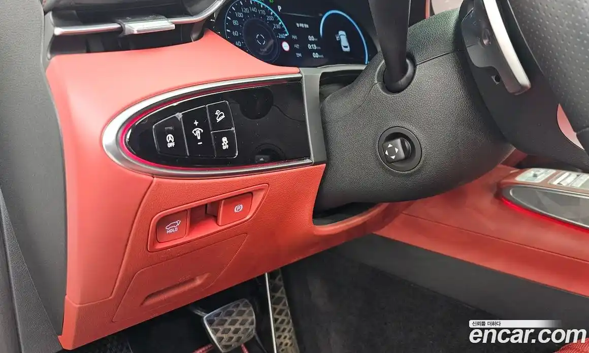 Genesis GV70 2022 2.5 гидро, фото 23