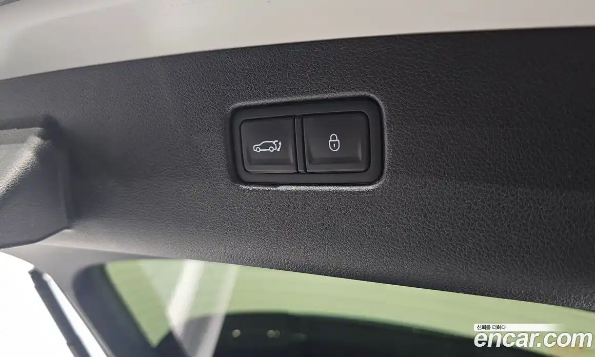 Genesis GV70 2022 2.5 гидро, фото 30