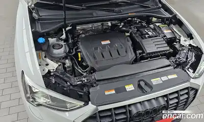Audi Q3 2025 2.0 автомат (гидро), миниатюра 6