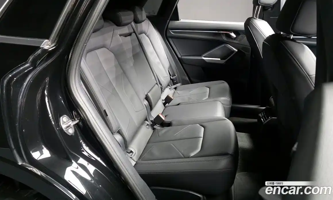 Audi Q3 2023 2.0 автомат (гидро), фото 18