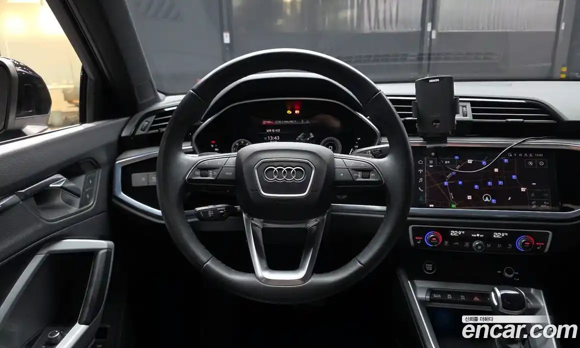 Audi Q3 2023 2.0 автомат (гидро), фото 19