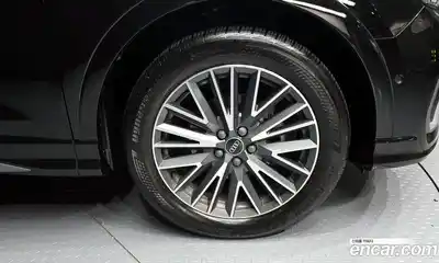 Audi Q3 2023 2.0 автомат (гидро), миниатюра 7