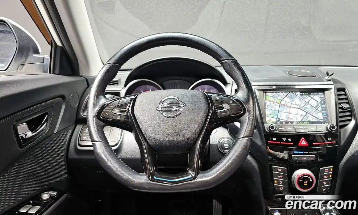SsangYong TIBOLI 2017 1.6 автомат (гидро), фото 12