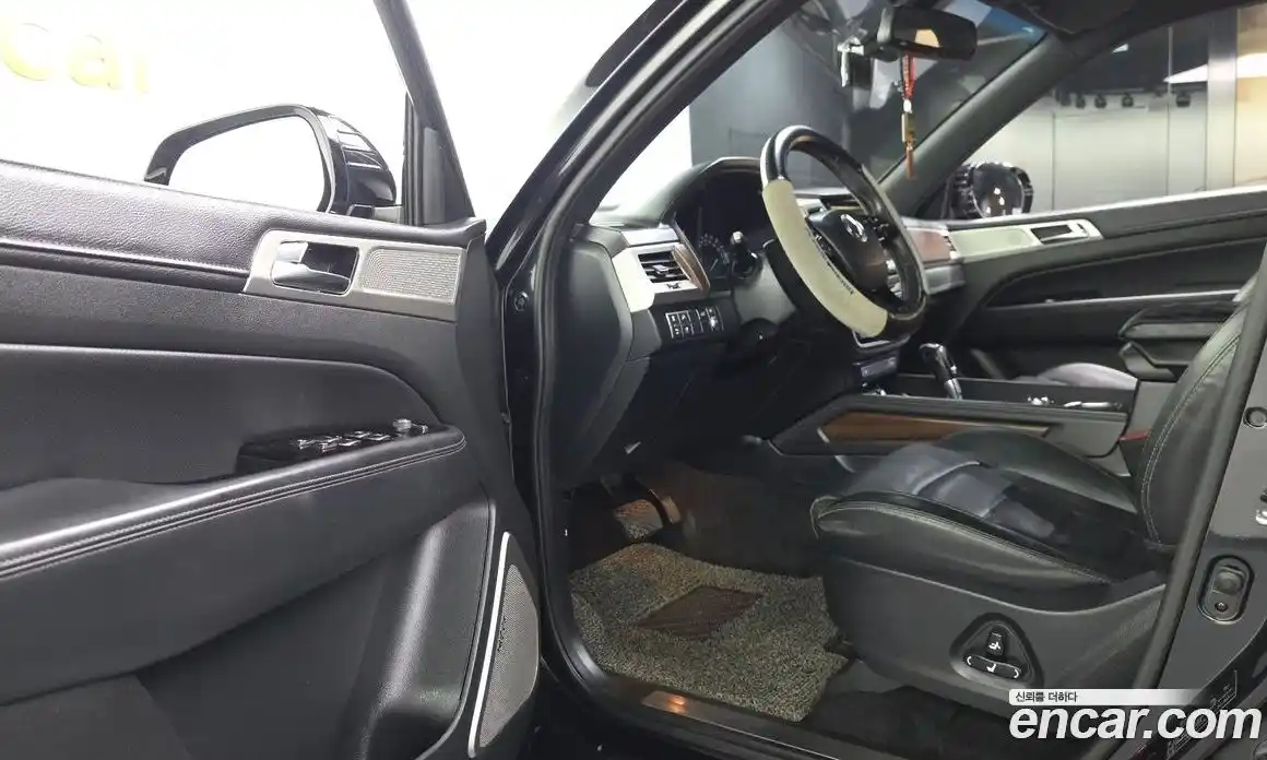 SsangYong Rexton 2017 2.2 автомат (гидро), фото 13