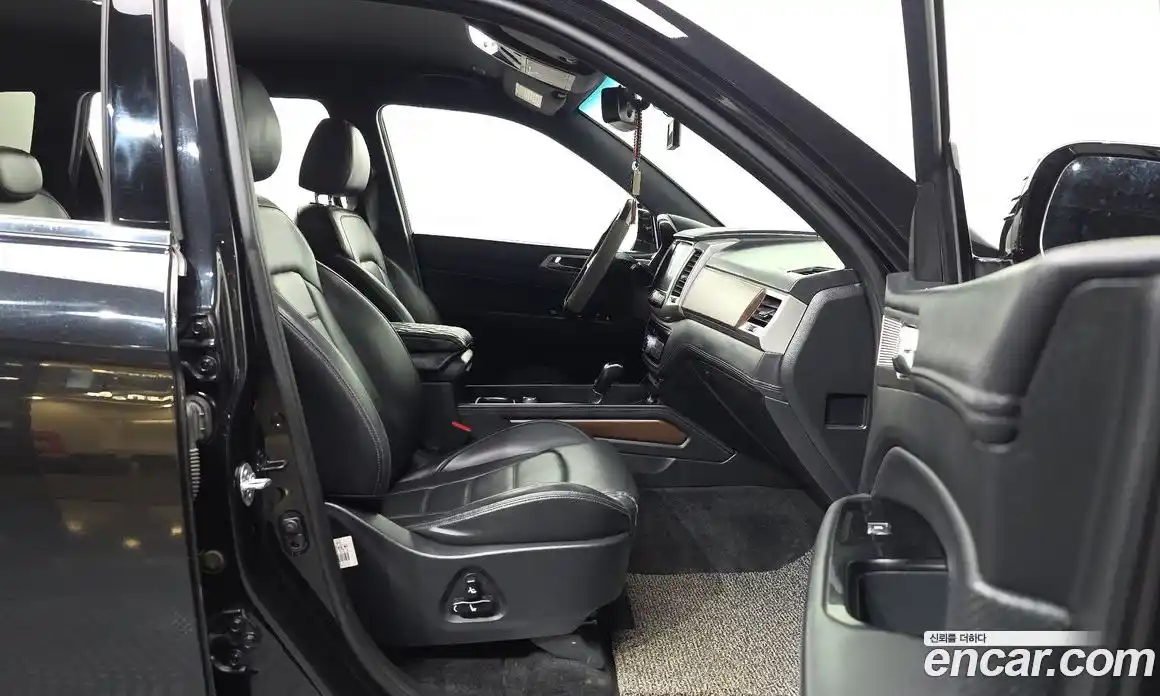 SsangYong Rexton 2017 2.2 автомат (гидро), фото 17