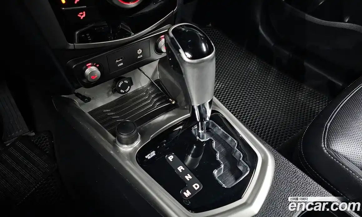 SsangYong TIBOLI 2015 1.6 автомат (гидро), фото 12
