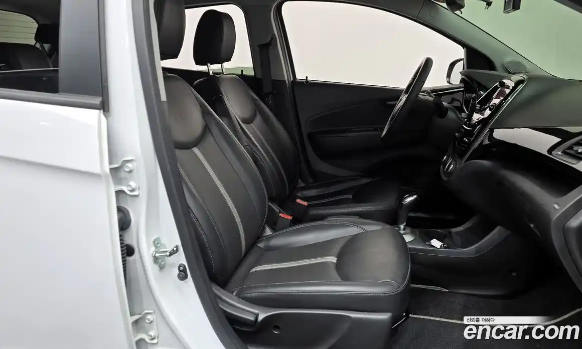 Chevrolet Spark 2020 1.0 гидро, фото 16