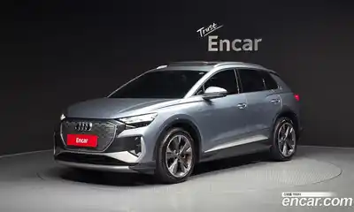 Audi Q4 e-tron, 2022, 138 113 км