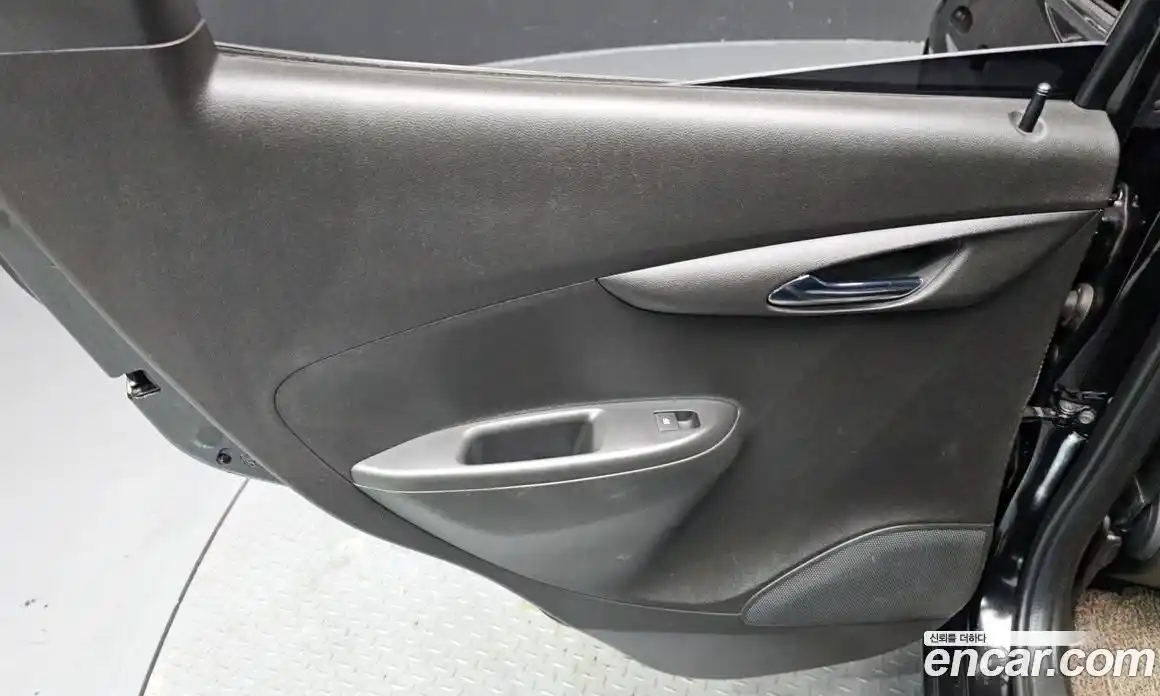 Chevrolet Spark 2018 1.0 автомат (гидро), фото 15
