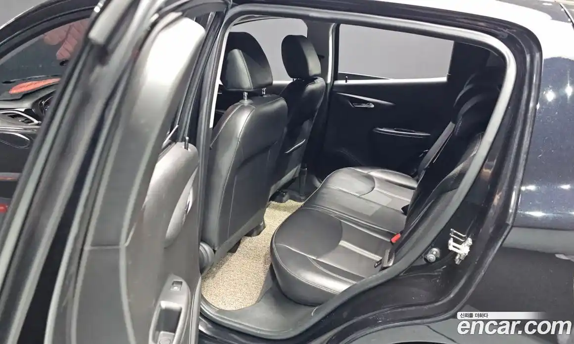 Chevrolet Spark 2018 1.0 автомат (гидро), фото 19