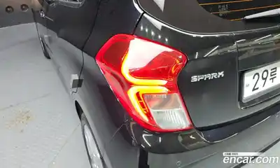 Chevrolet Spark 2018 1.0 автомат (гидро), миниатюра 9