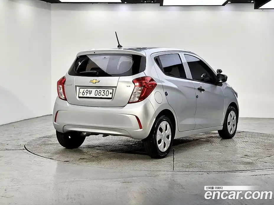 Chevrolet Spark 2016 1.0 механика, фото 4