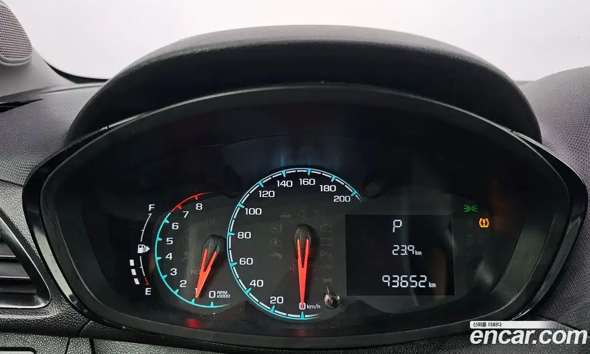 Chevrolet Spark 2015 1.0 автомат (гидро), фото 8