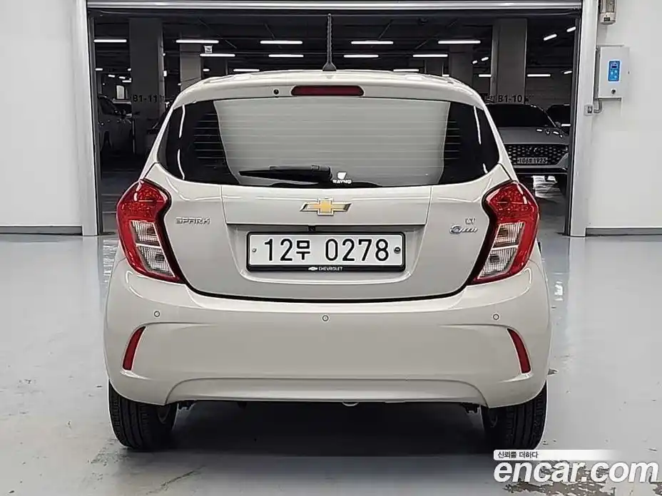 Chevrolet Spark 2016 1.0 гидро, фото 3