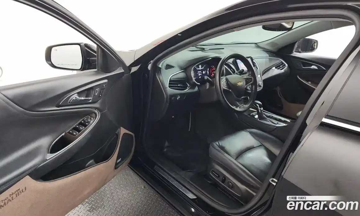 Chevrolet Malibu 2022 1.3 гидро, фото 13