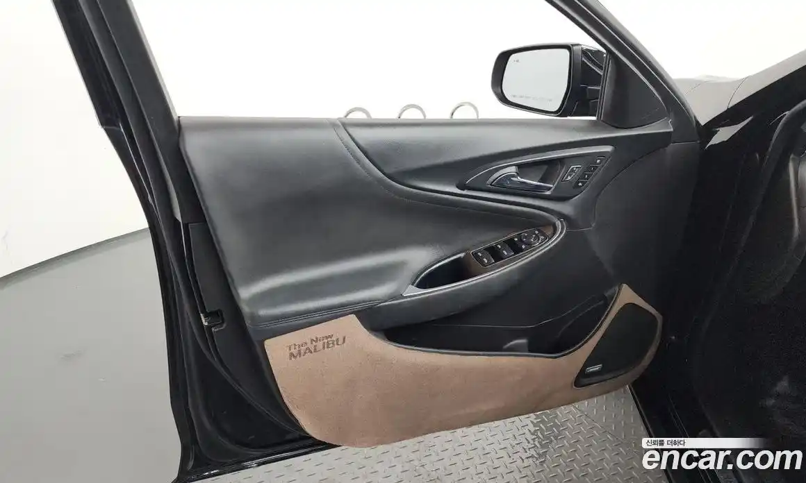 Chevrolet Malibu 2022 1.3 гидро, фото 14