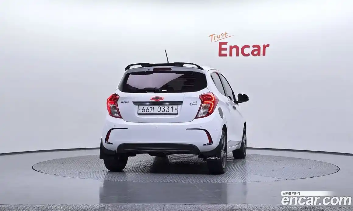 Chevrolet Spark 2016 1.0 гидро, фото 4