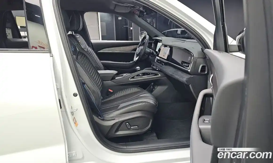 Renault Grand Koleos 2025 1.5 гидро, фото 17