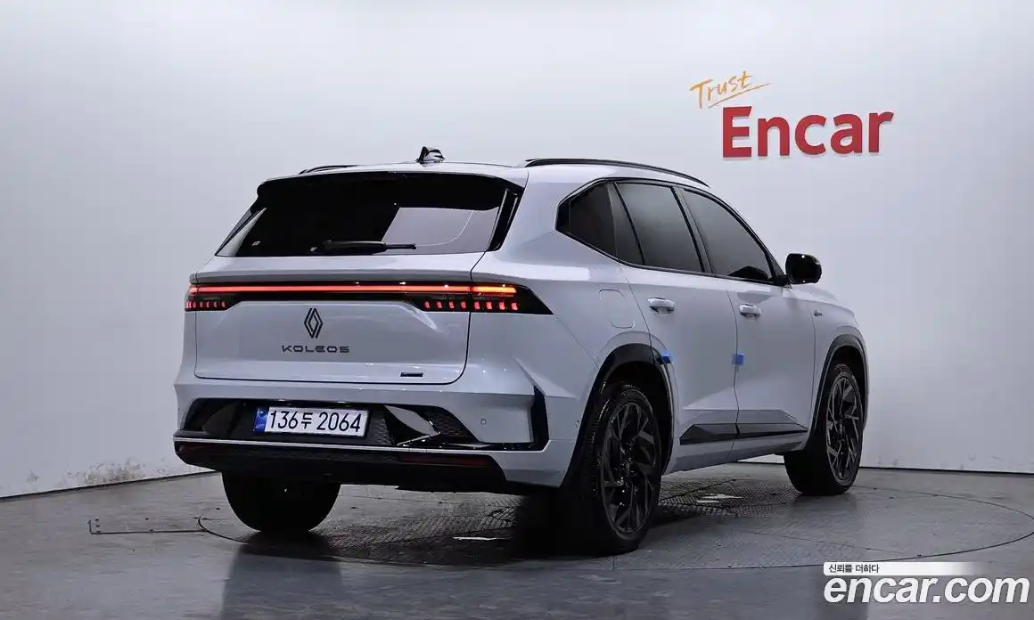 Renault Grand Koleos 2025 1.5 гидро, фото 2
