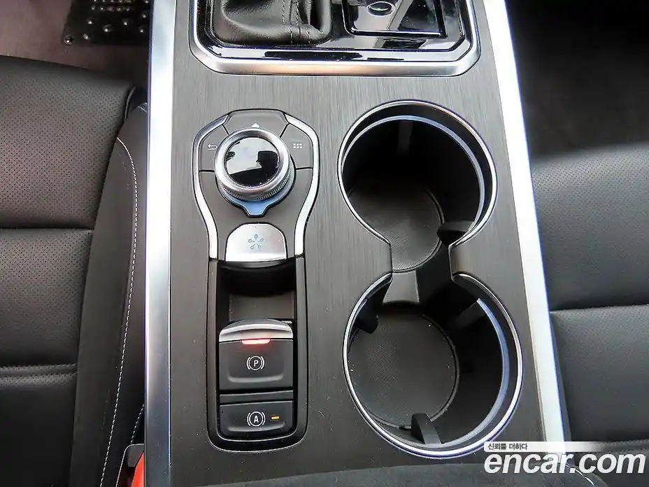Renault SM6 2024 1.8 гидро, фото 12