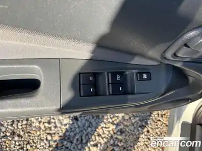 Renault SM3 2008 1.6 гидро, миниатюра 9