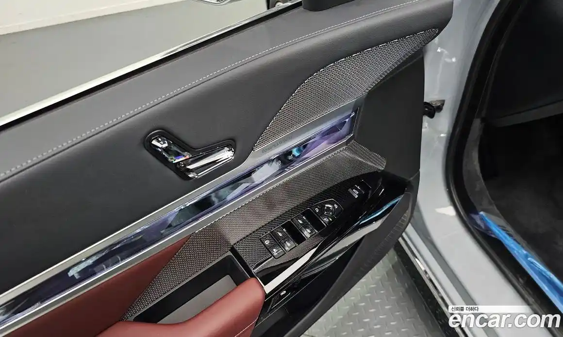 BMW 7 серия 2025 3.0 автомат (гидро), фото 26