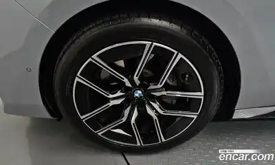 BMW 7 серия 2025 3.0 автомат (гидро), миниатюра 5