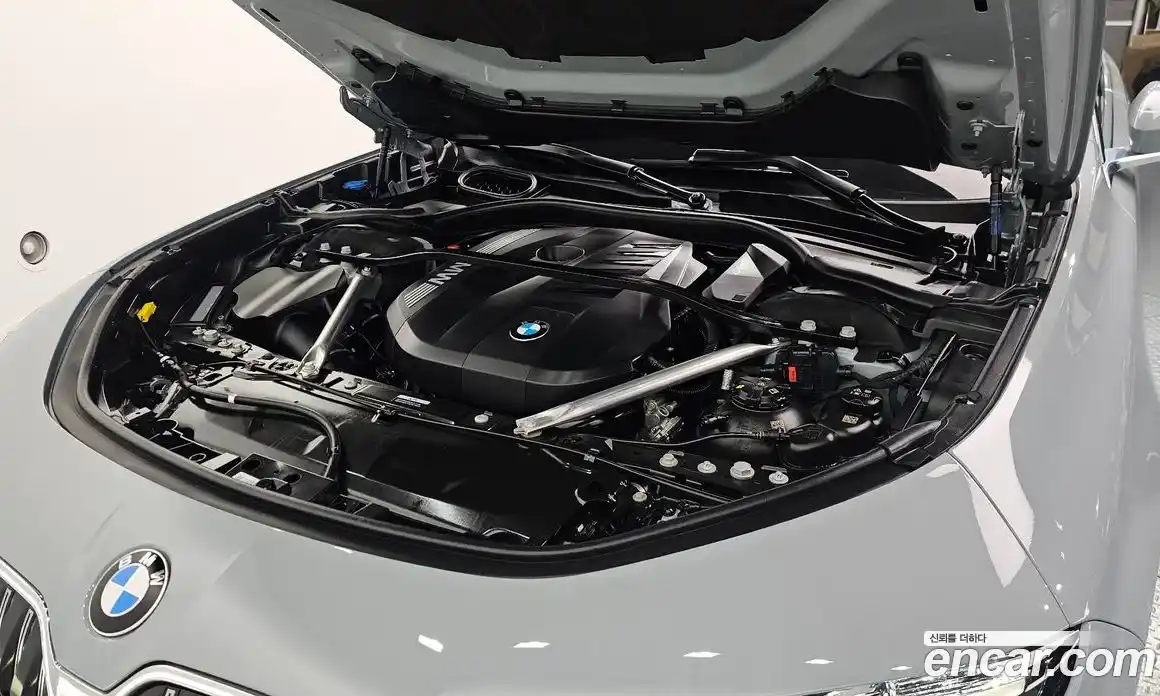 BMW 7 серия 2025 3.0 автомат (гидро), фото 6