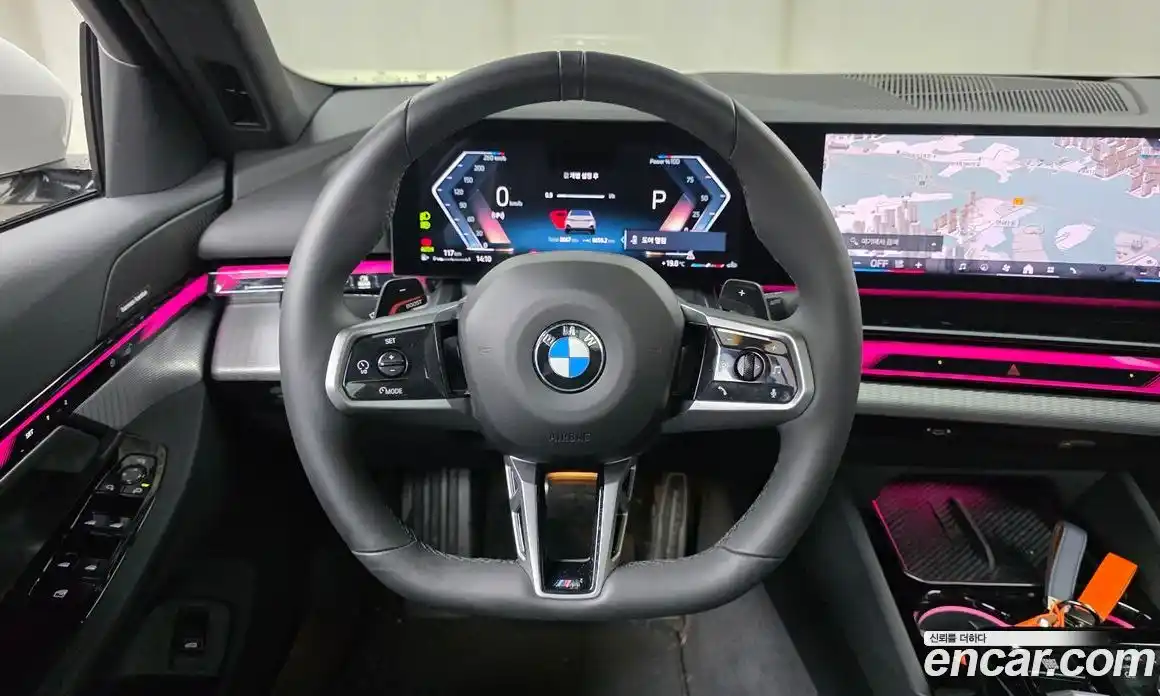 BMW 5-Series 2025 2.0 гидро, фото 13