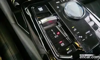 BMW 5 серия 2025 2.0 автомат (гидро), миниатюра 9