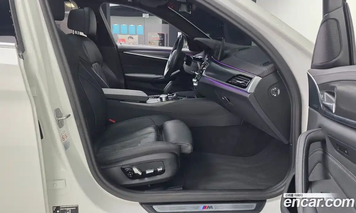 BMW 5-Series 2023 2.0 гидро, фото 17