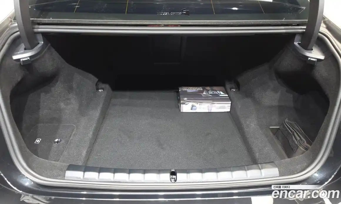 BMW 7 серия 2025 3.0 автомат (гидро), фото 24