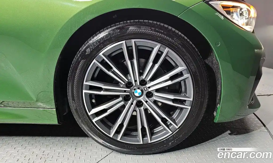 BMW 3-Series 2019 2.0 гидро, фото 7