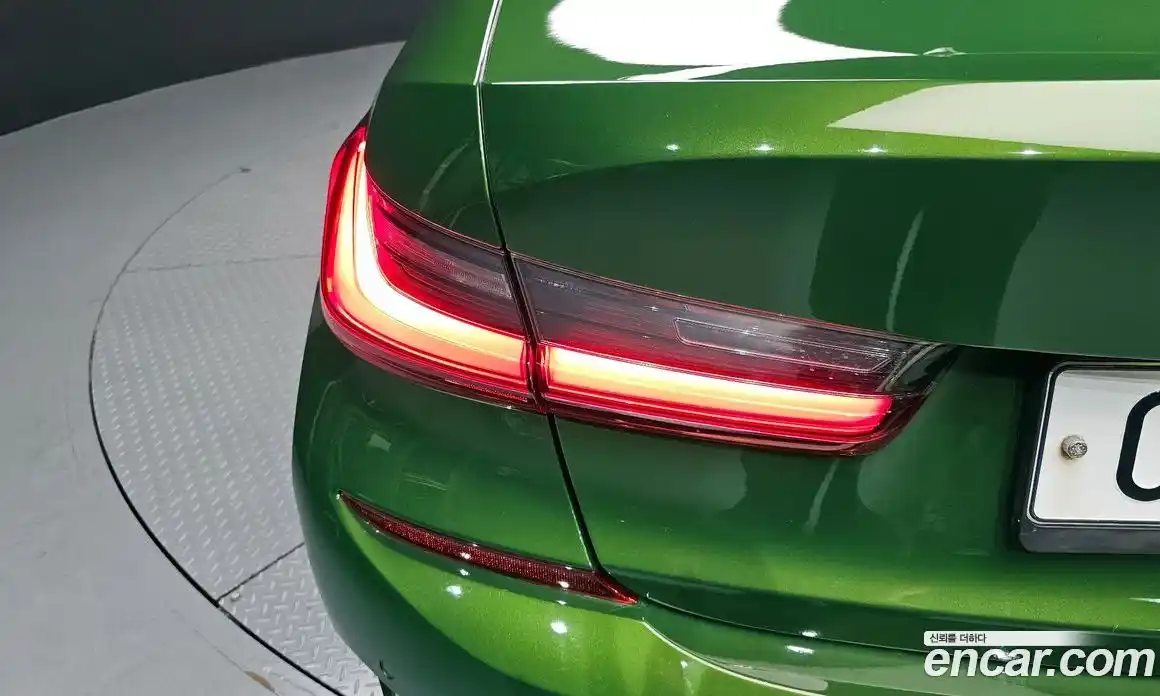BMW 3-Series 2019 2.0 гидро, фото 9
