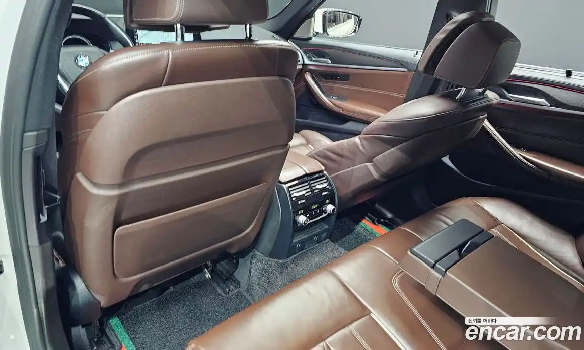 BMW 5 серия 2017 2.0 автомат (гидро), фото 31