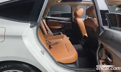 BMW 3-Series 2017 2.0 гидро, миниатюра 12
