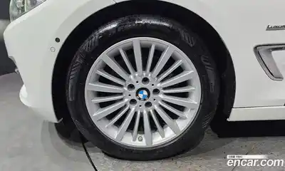 BMW 3-Series 2017 2.0 гидро, миниатюра 5