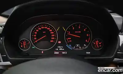 BMW 3-Series 2017 2.0 гидро, миниатюра 8
