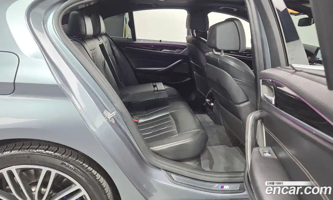 BMW 5-Series 2018 3.0 гидро, фото 17