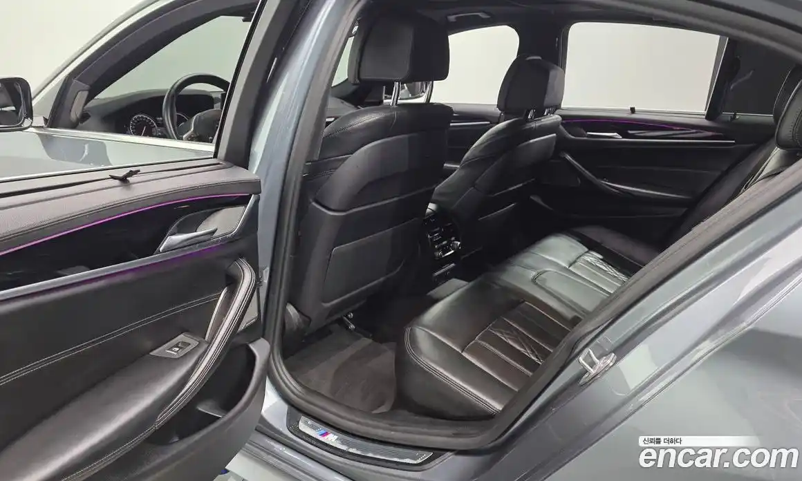 BMW 5-Series 2018 3.0 гидро, фото 18